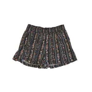 No Boundaries Floral Smocked Womens XL Waist Shorts XL 30-34 Boho Pull On